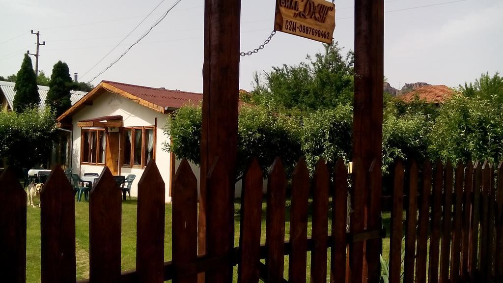 Villa Jun Guest House Belogradchik Exterior foto
